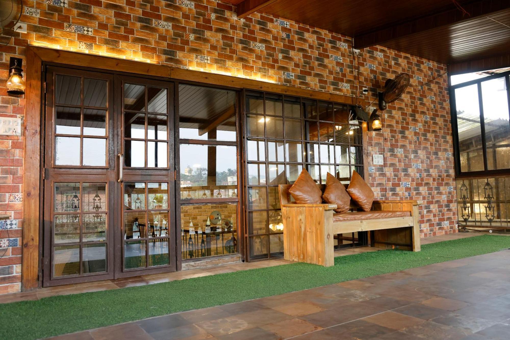 Hot - House Of Travellers, Lonavala By Mody Stays Екстер'єр фото